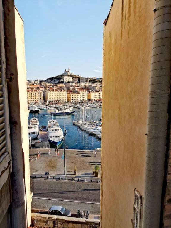 Апартаменты Au Coeur Du Vieux Port - Le Quai Bourgeois Марсель Экстерьер фото
